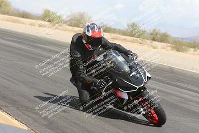 media/May-05-2025-Moto Forza (Mon) [[3c1838c5e5]]/2-B Group/Session 2 (Turn 7 Inside)/
